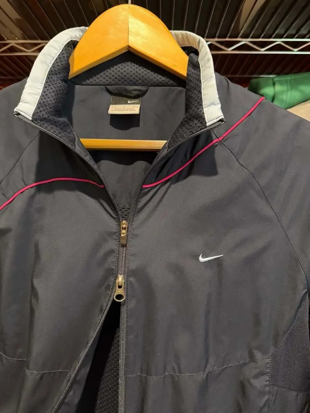 Y2K Nike Women's Full Zip Performance Track Jacket Black Pink Size Large